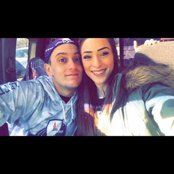 Meet your Posher, Samantha - Picture 1 of 1